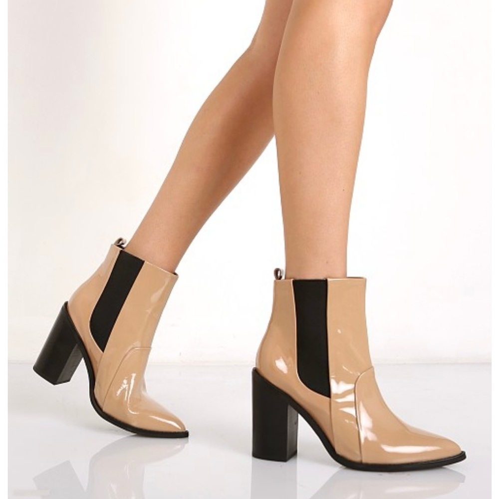 Sol Sana Booties